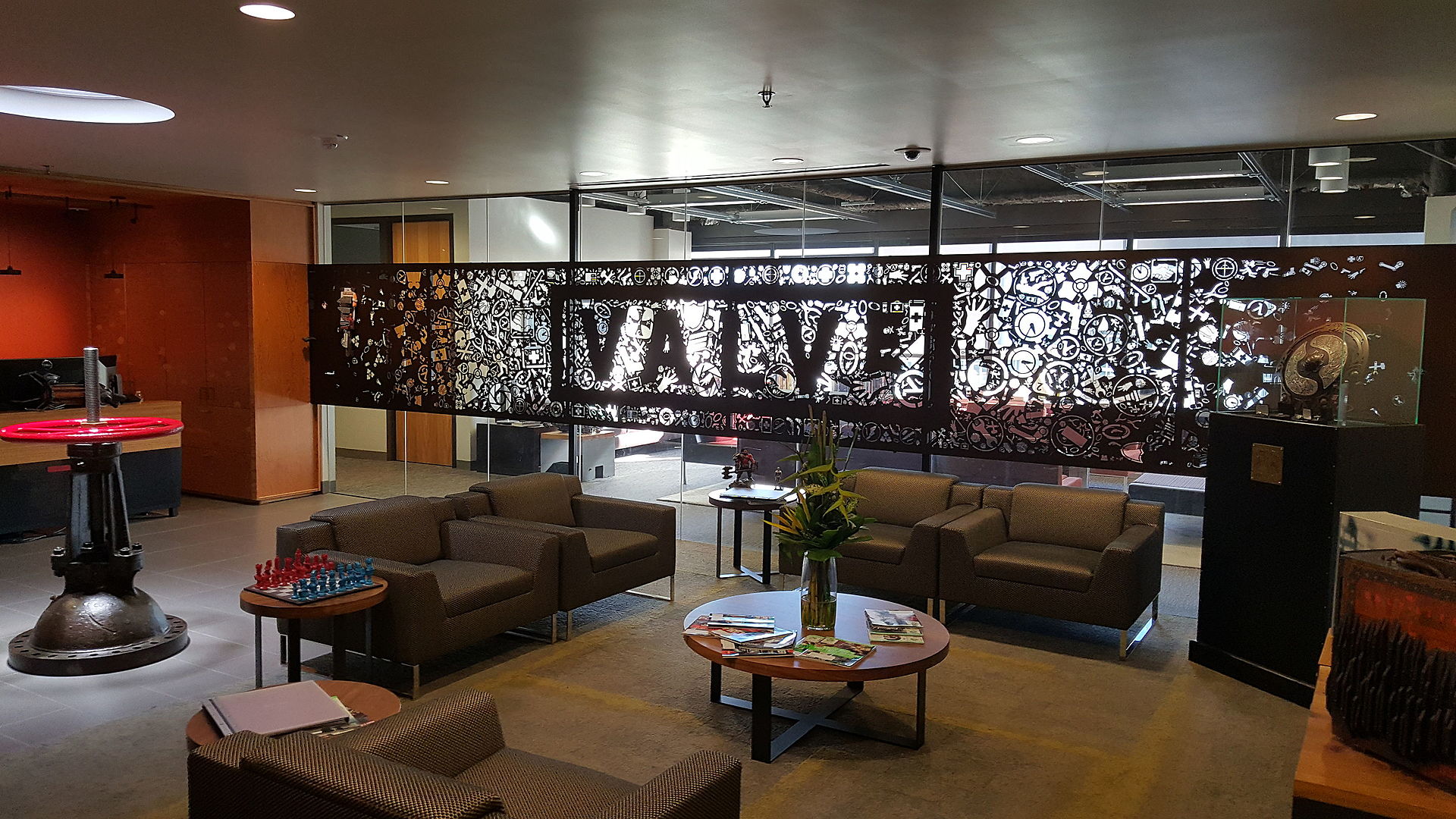 Featured image for Leaked Footage Reveals Valve's New Game 'Deadlock'