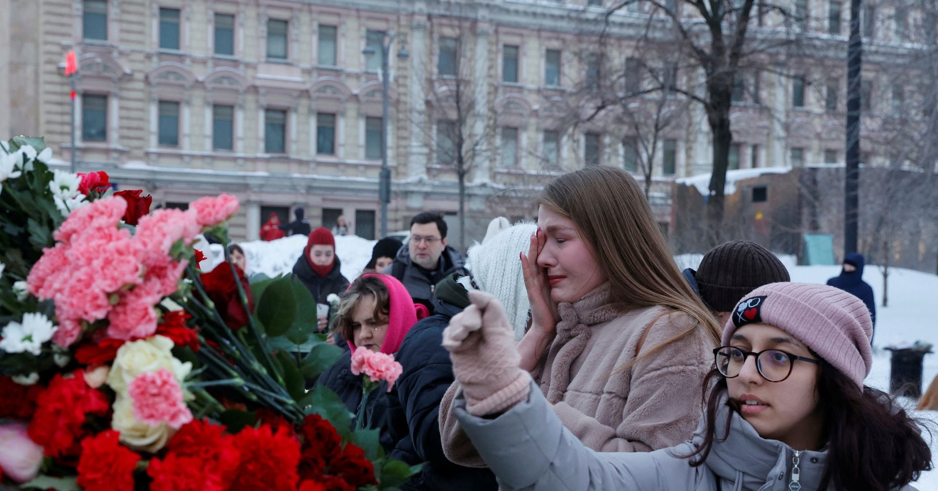 "Unstoppable Putin: Despair and Apathy in Moscow After Navalny's Murder"