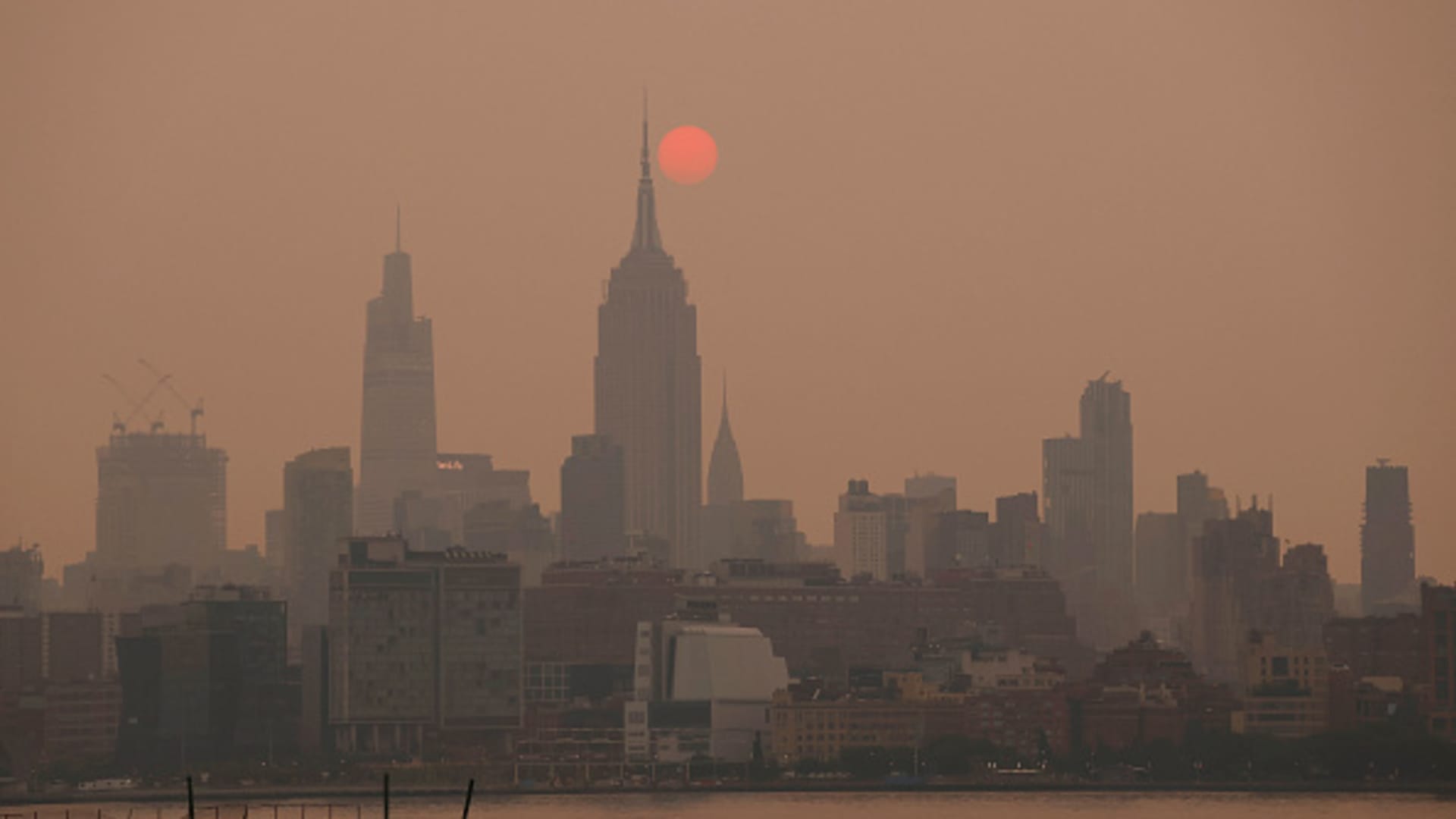 Canadian Wildfire Smoke Causes Air Quality Concerns Across Northeastern US