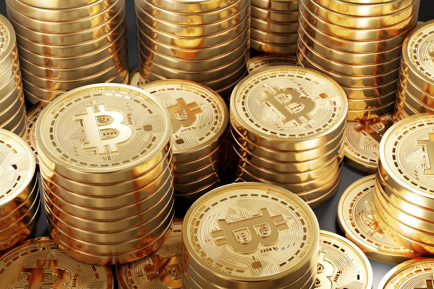 Cryptocurrency Market Volatility Continues with Mixed Trading Signals