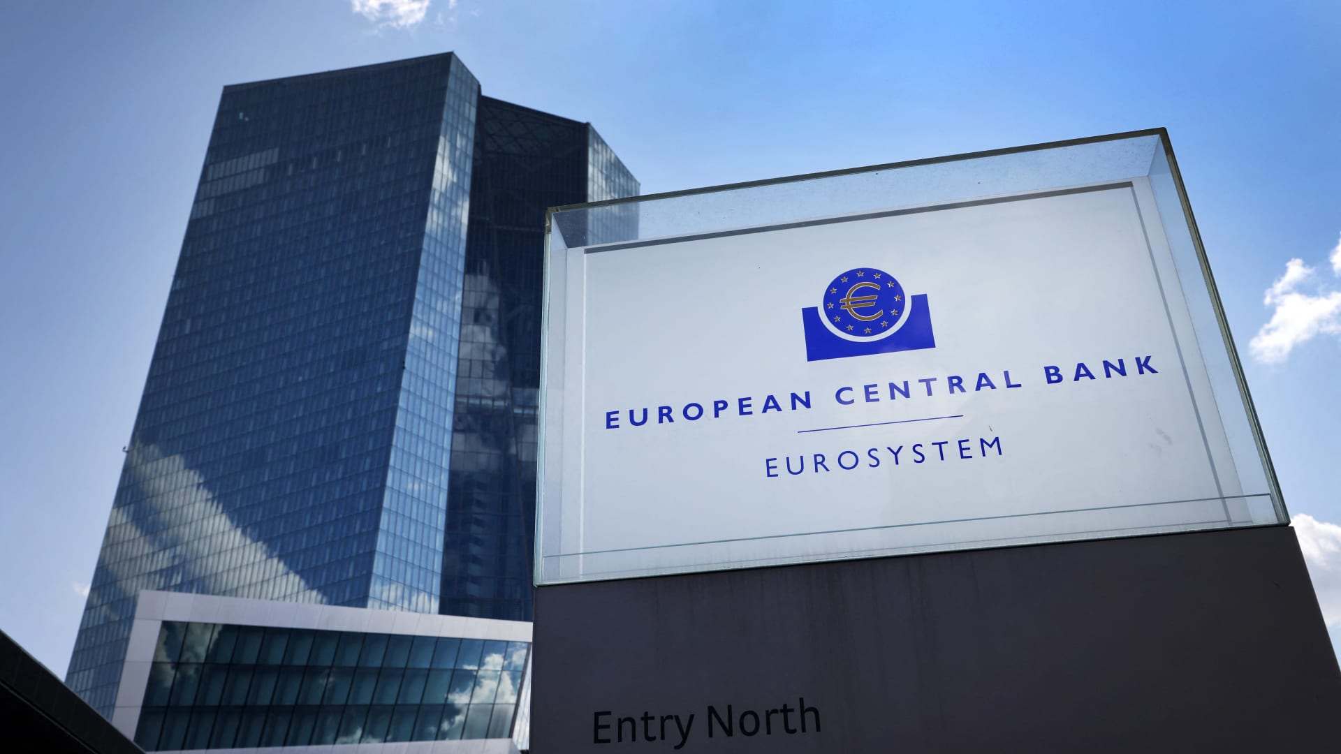 "ECB Raises Rates by 25 Basis Points, Signals Data-Driven Approach"