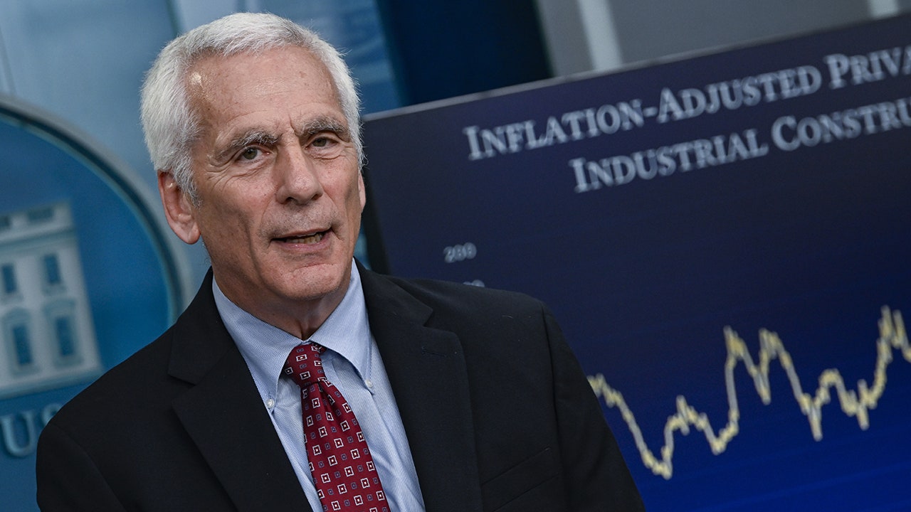 "Biden's Economic Adviser Finds Encouraging Signs in Inflation and Jobs Trends Amidst Voter Discontent"