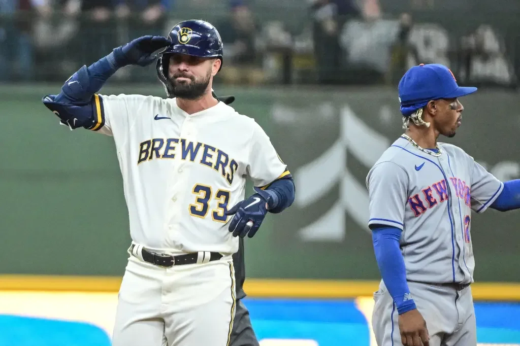 Mets' Nightmare Continues with Brewers' Home Run Streak.