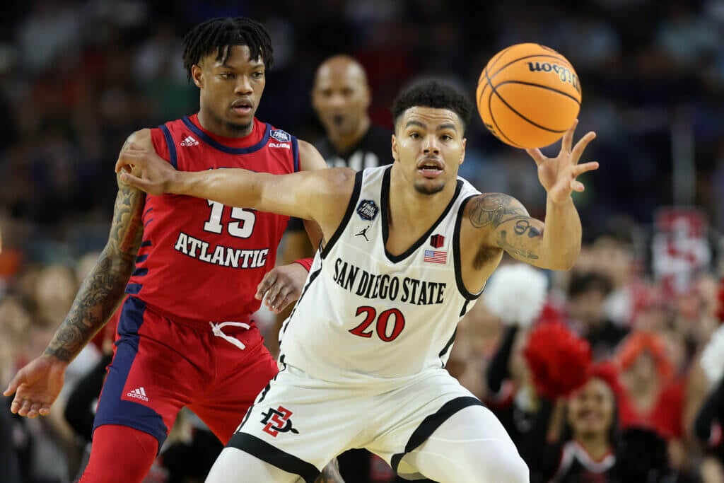 UConn favored to win NCAA championship game against San Diego State.