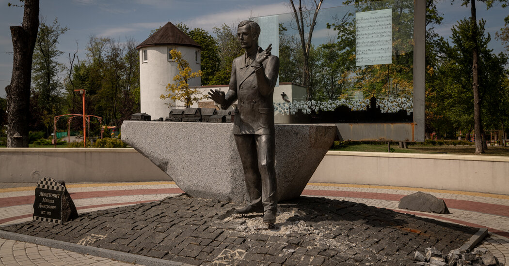 Featured image for Ukraine's Birthplace of 'Carol of the Bells' Destroyed by Russia