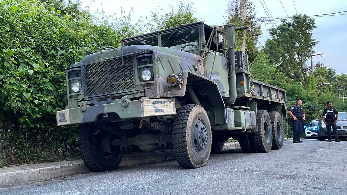 Featured image for Military truck leads police on chase from Harford to Baltimore.