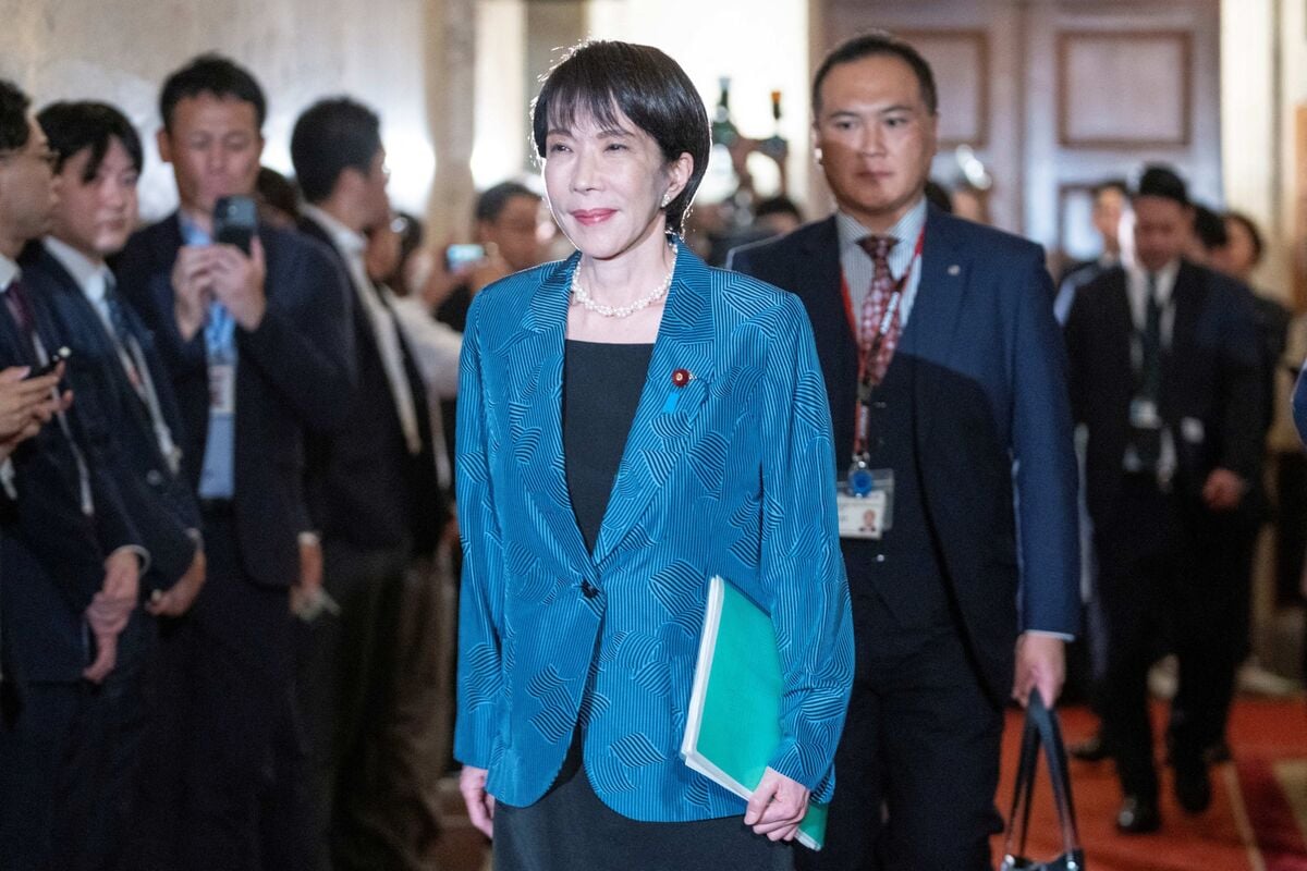 Featured image for Sanae Takaichi Becomes Japan's First Female Prime Minister Amid Political Challenges