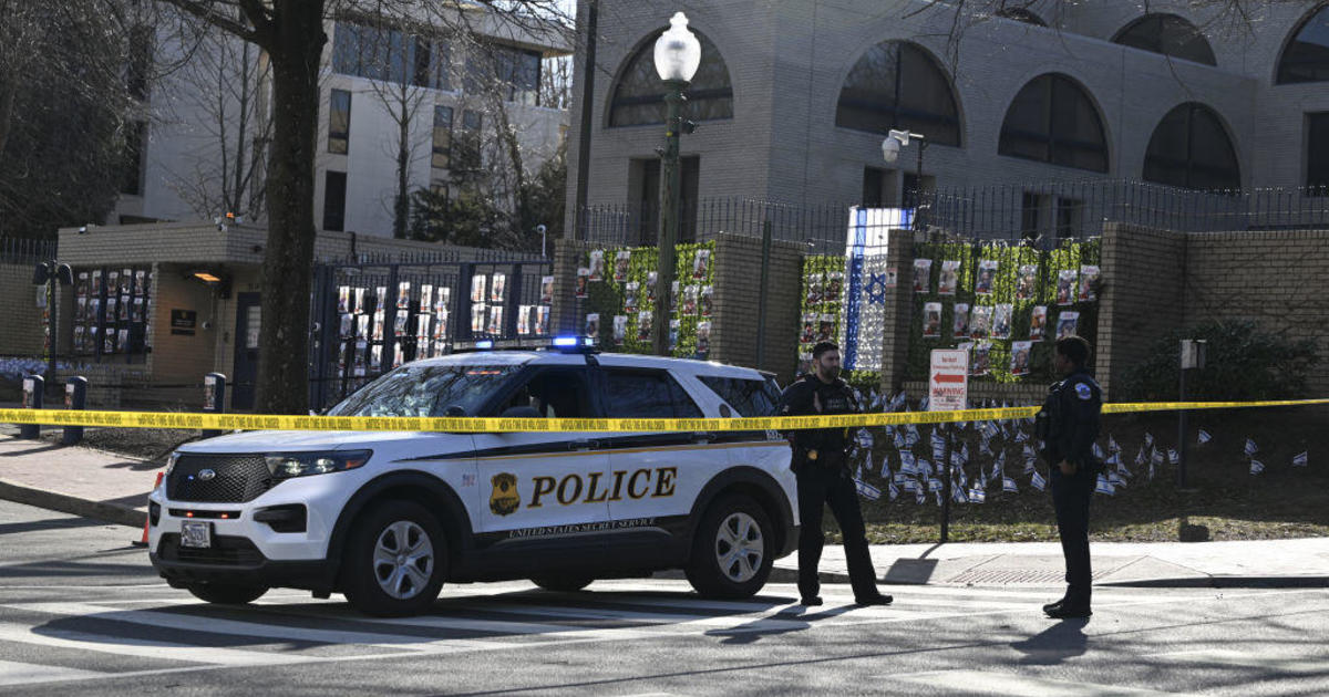 "US Air Force Member's Fiery Protest at Israeli Embassy Sparks Controversy"