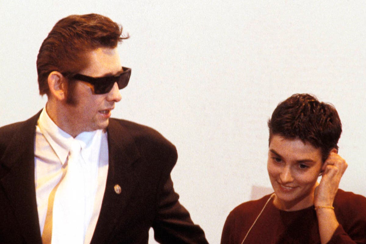 Featured image for "Sinéad O'Connor's Daughter Pays Tribute with 'Nothing Compares 2 U' in New York"