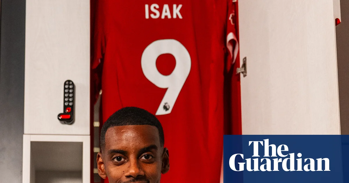Featured image for Liverpool's Strategy Shift to Maximize Alexander Isak's Impact
