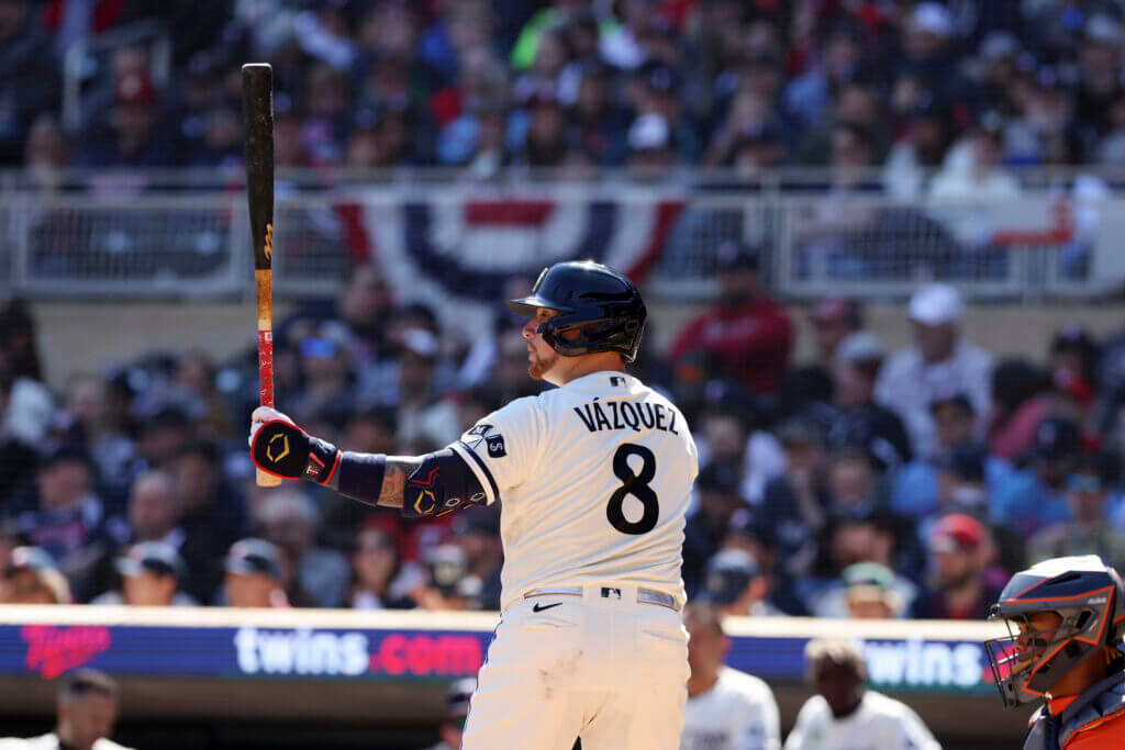 Twins Sweep Astros with Stellar Performance from Catcher Vázquez.
