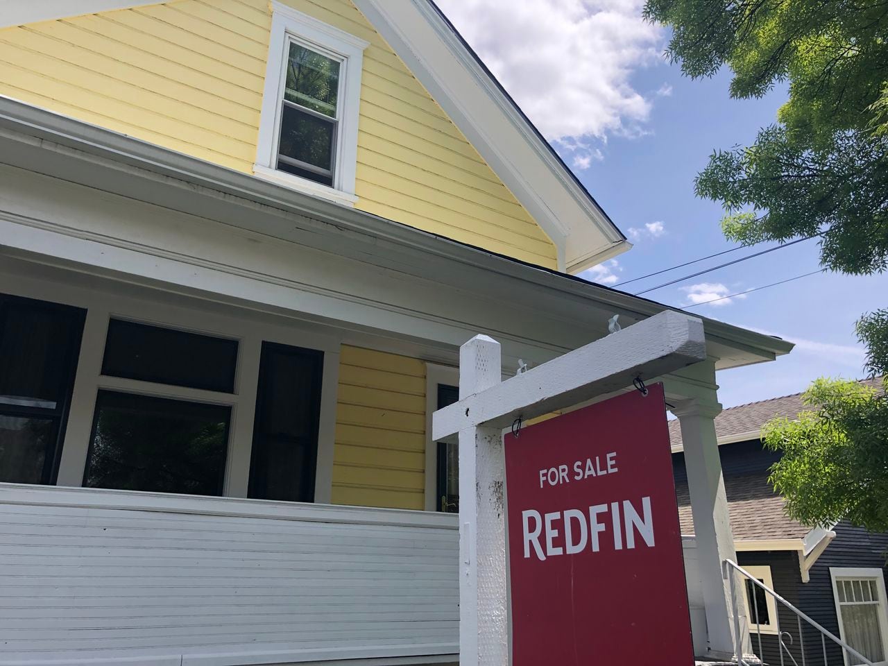 Predicting Mortgage Rate Drops: Insights from the Forecast