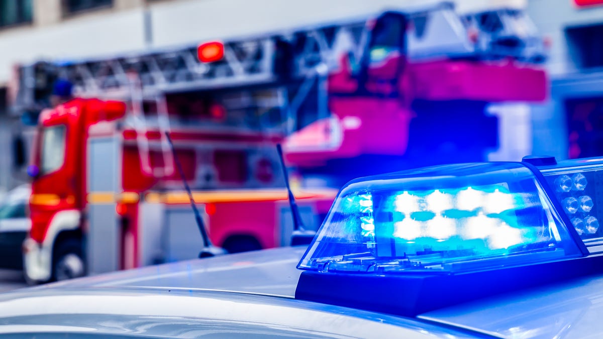Louisiana Woman Fatally Stabs Man in Self-Defense at Laundromat