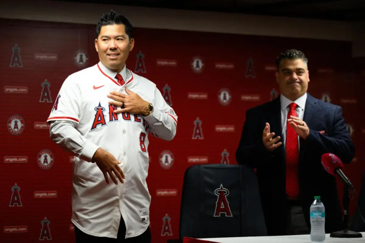 Featured image for Angels Hire Kurt Suzuki as Manager on One-Year Deal
