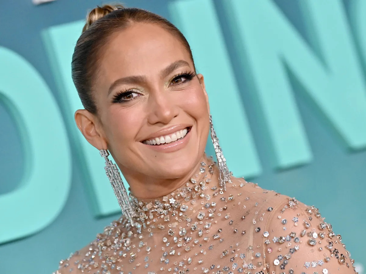 "Jennifer Lopez & Ben Affleck's Daughter Shines in Coordinating Dreamy Dresses, Setting Blended Family Fashion Goals"