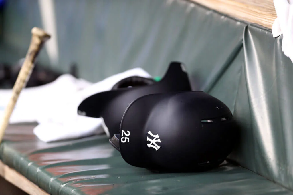 Yankees Narrow Search for New Hitting Coach After Firing Dillon Lawson: Source