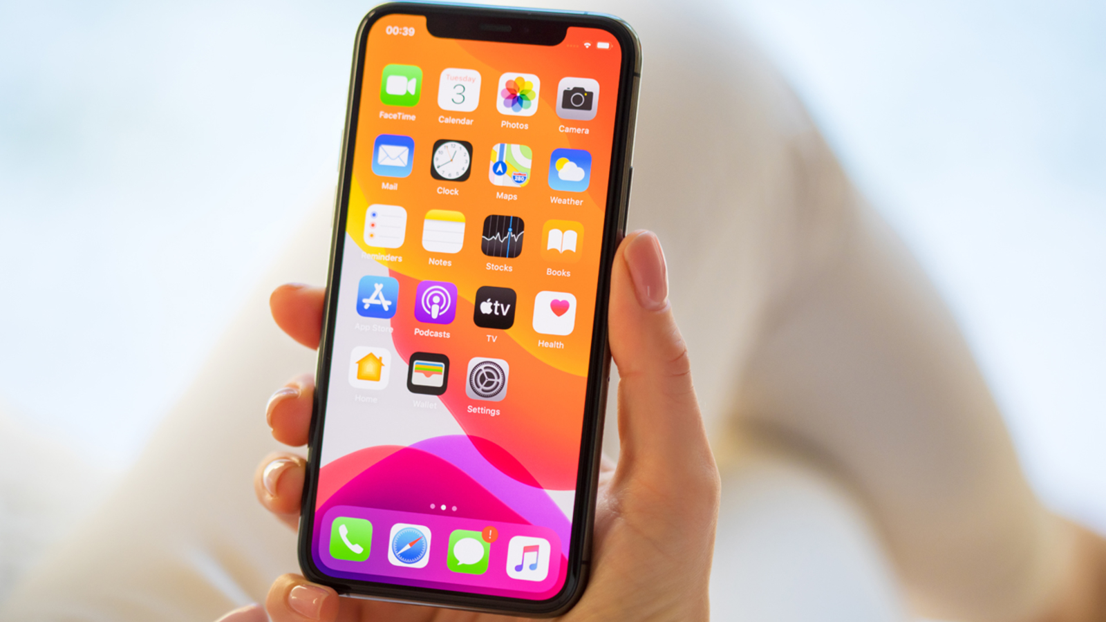 Apple Settles iPhone Battery Lawsuit, Begins Compensation Process