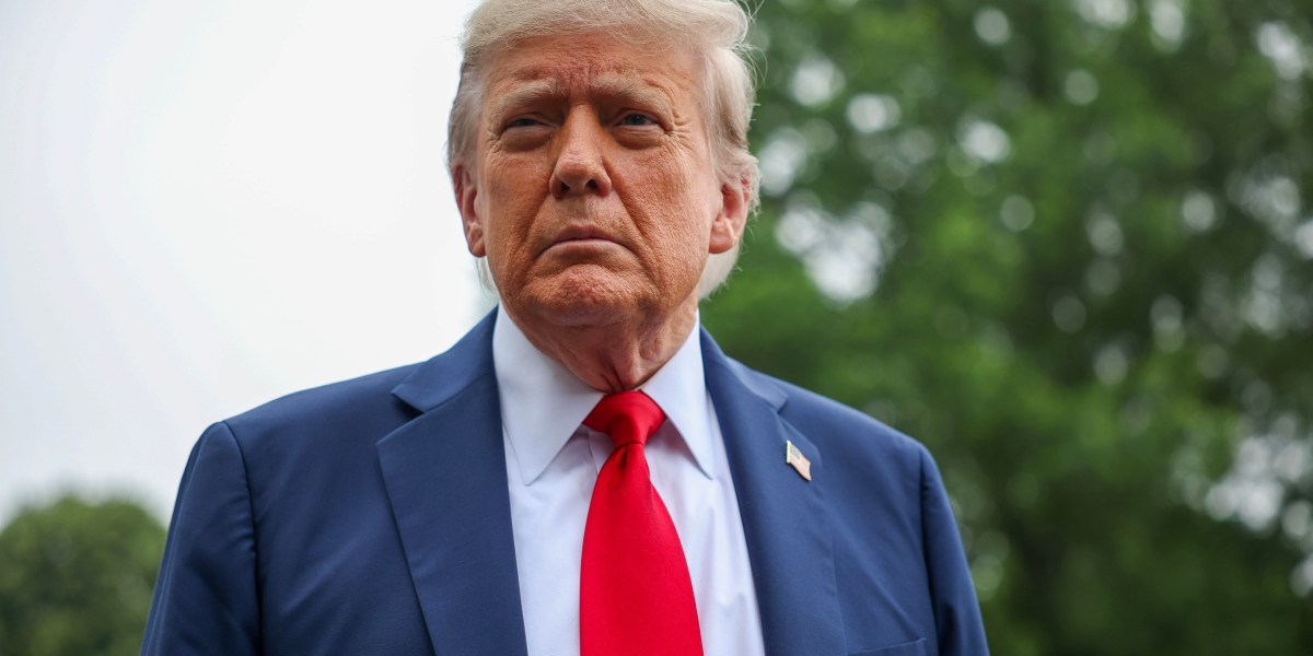 Featured image for Federal Workers Laid Off Amid Shrinking Job Market