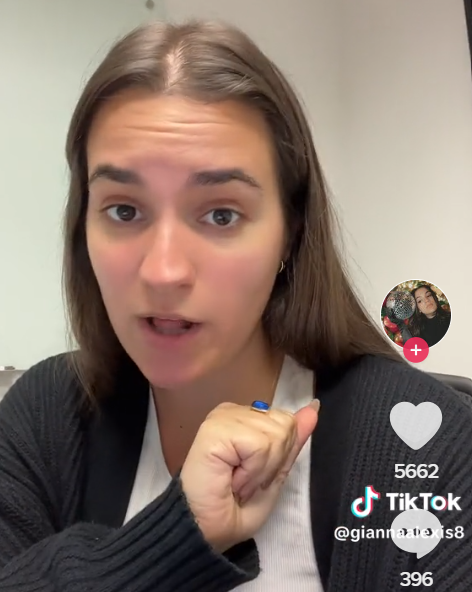 Featured image for Airline's Measly Compensation Leaves Passengers Disappointed