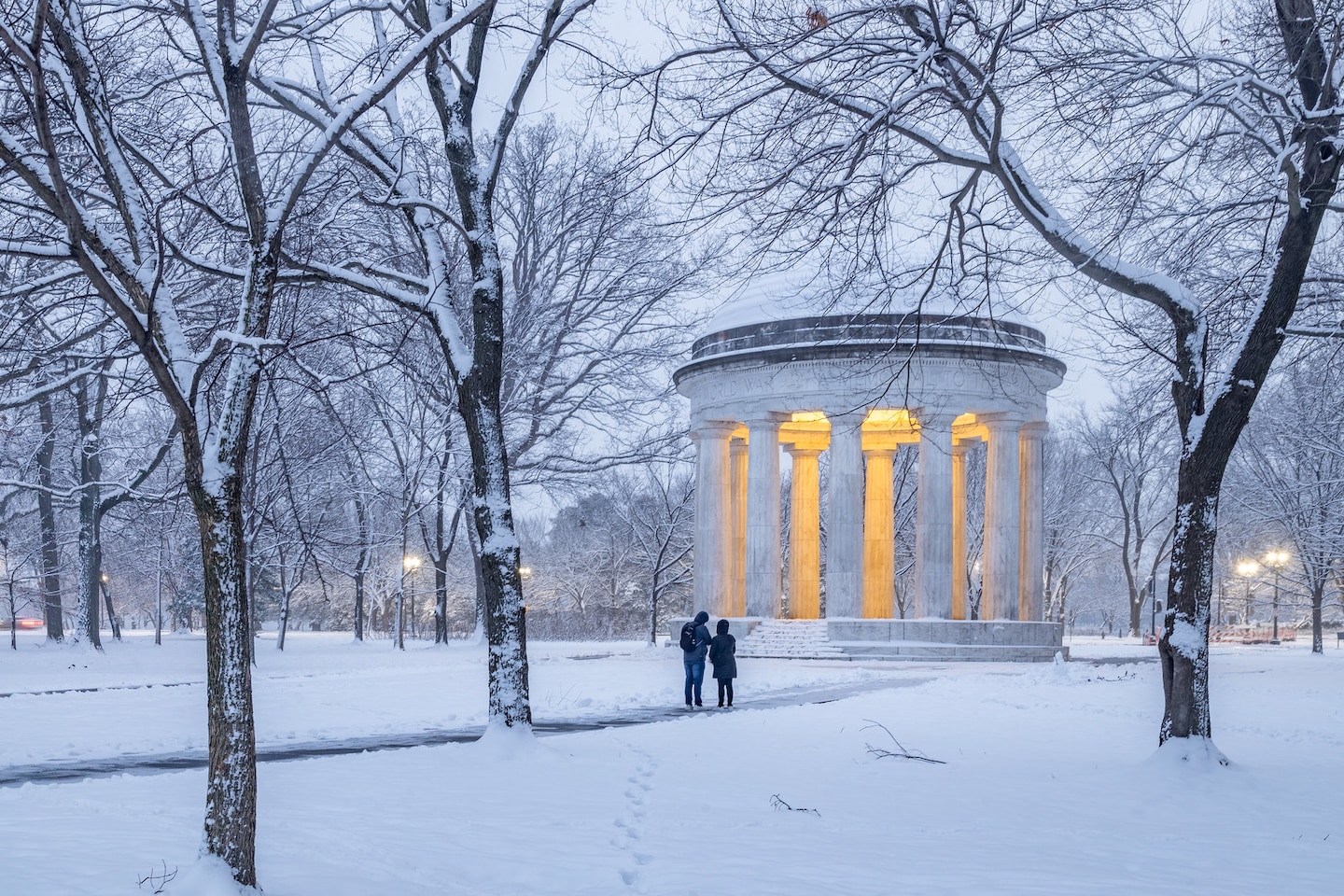 Featured image for Arctic Blast: Frigid Temperatures and Snow Showers Grip D.C. Area