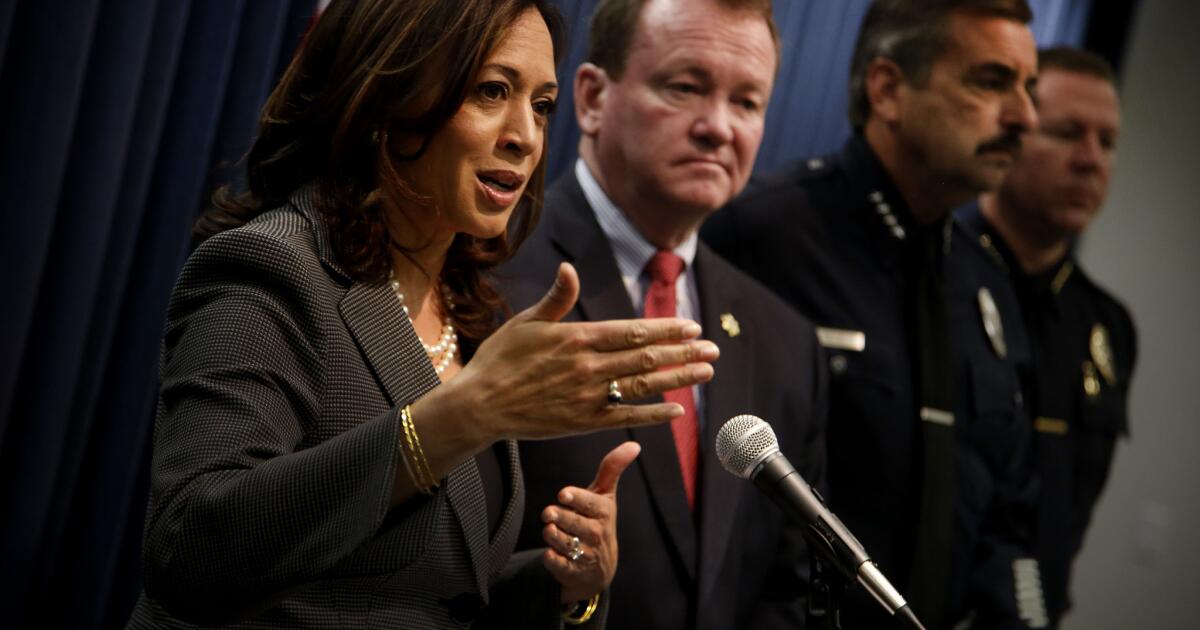 Featured image for LAPD Takes Over Security for Kamala Harris After Secret Service Withdrawal