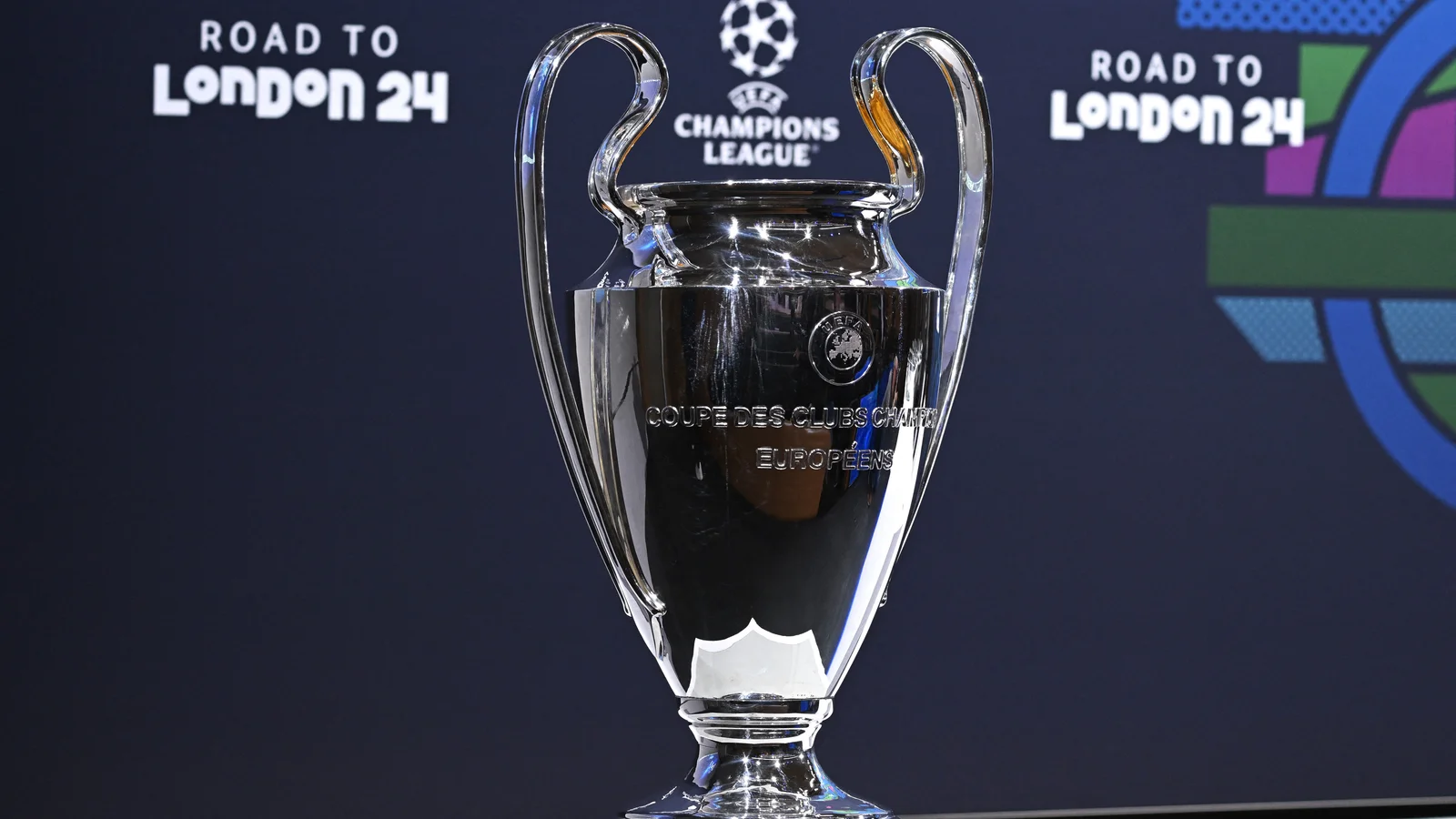"Champions League Draw: Arsenal, Man City, Barcelona, and Real Madrid face tough opponents in round of 16"