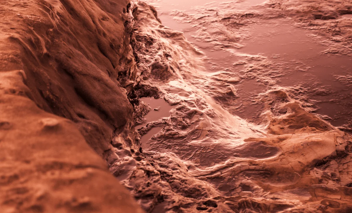 Mars Atmosphere Could Backstop Human Water Supply on the Red Planet