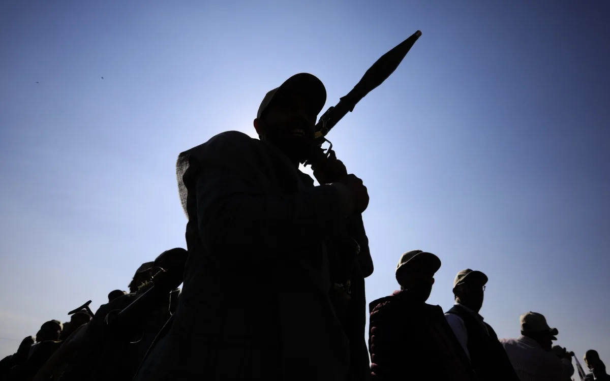 Houthi Missile Strikes Chinese-Owned Tanker in Red Sea