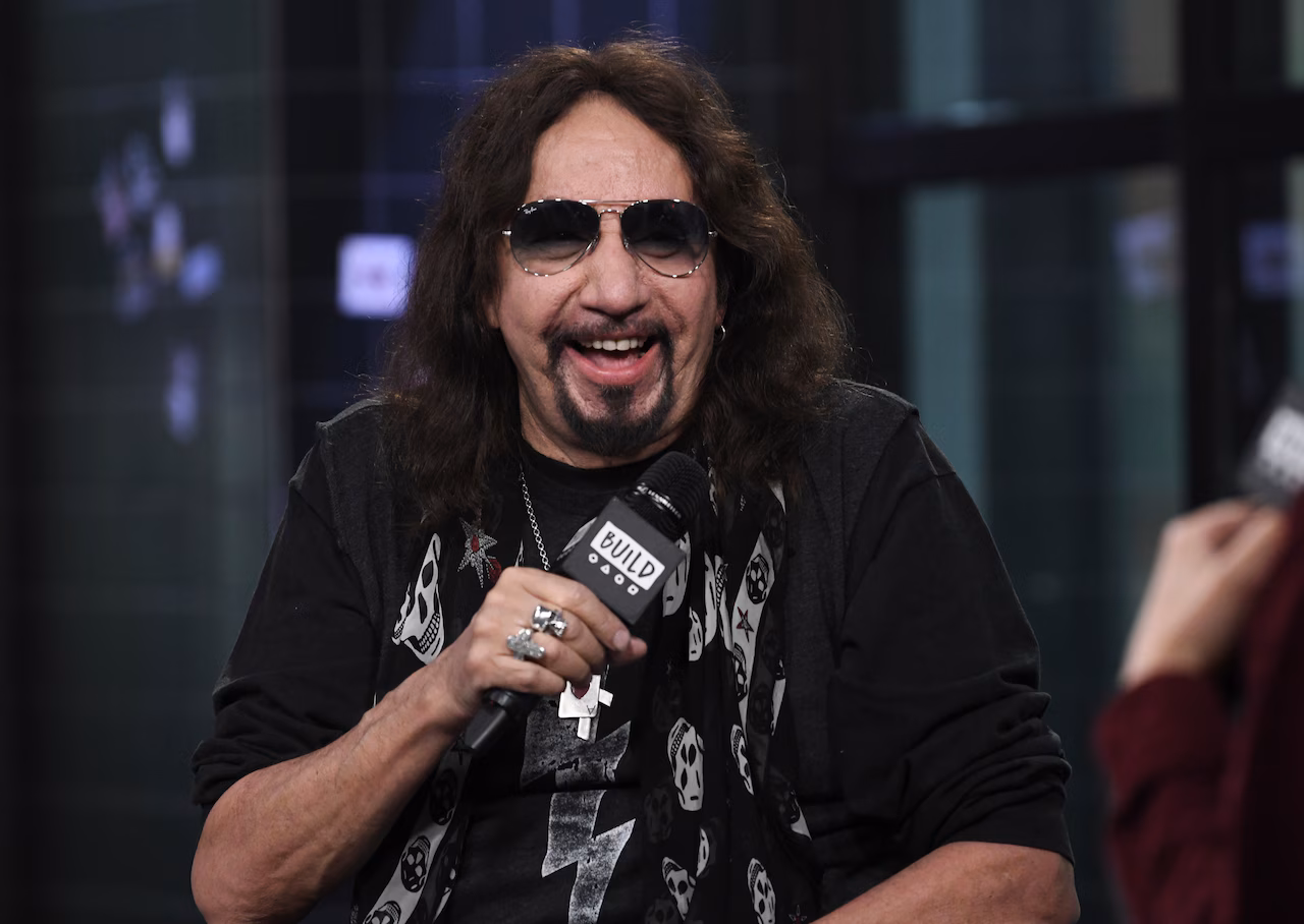 Featured image for KISS Rock Legend's Cause of Death Unveiled