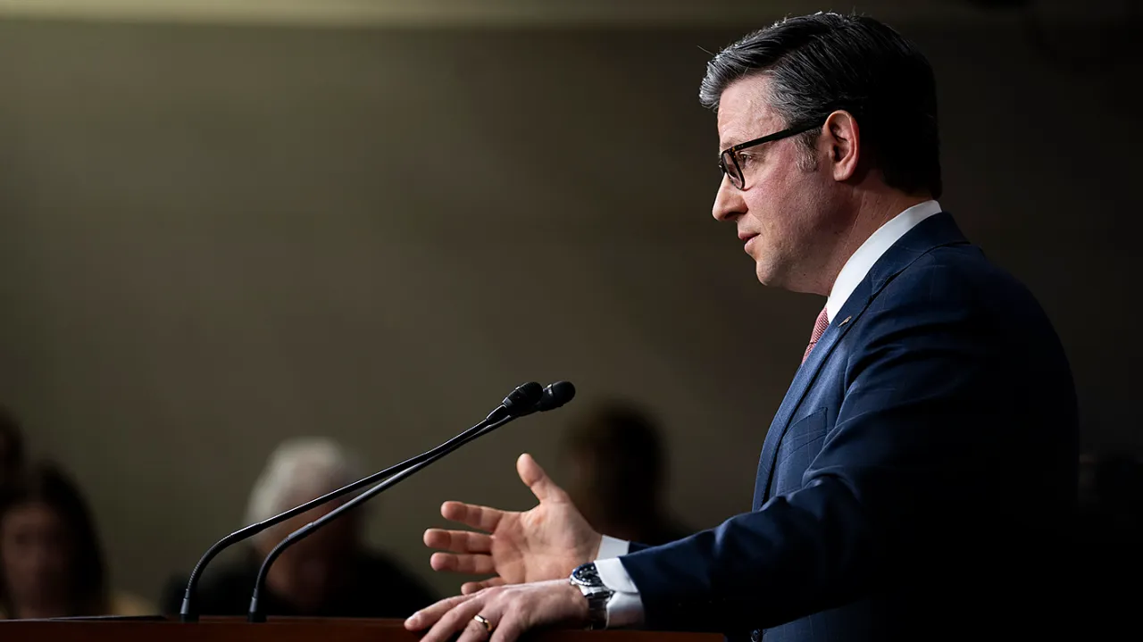 Featured image for "House Overcomes Revolt and Advances Revised FISA Bill for Final Vote"