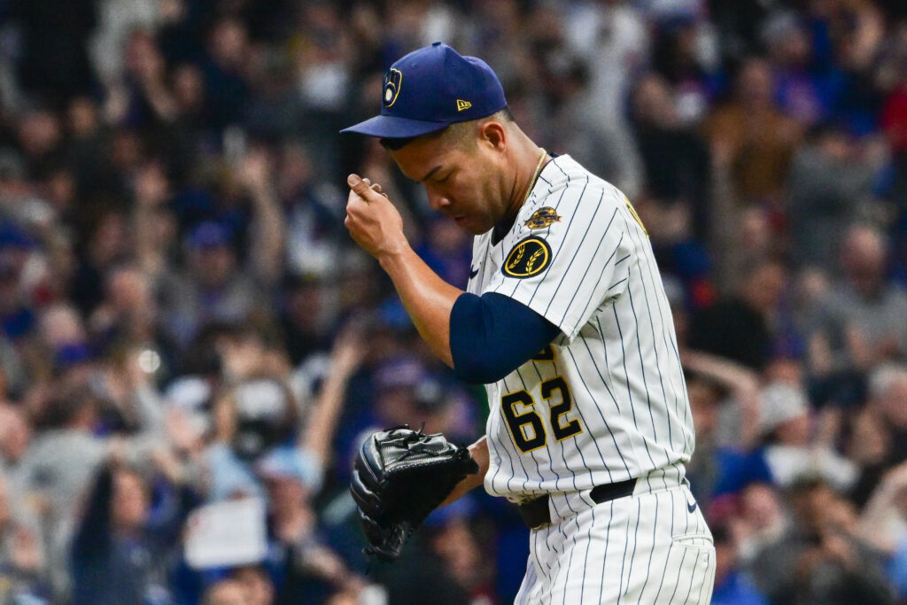 Featured image for Brewers' Quintana Out for Season with Calf Strain, Megill's Return Uncertain