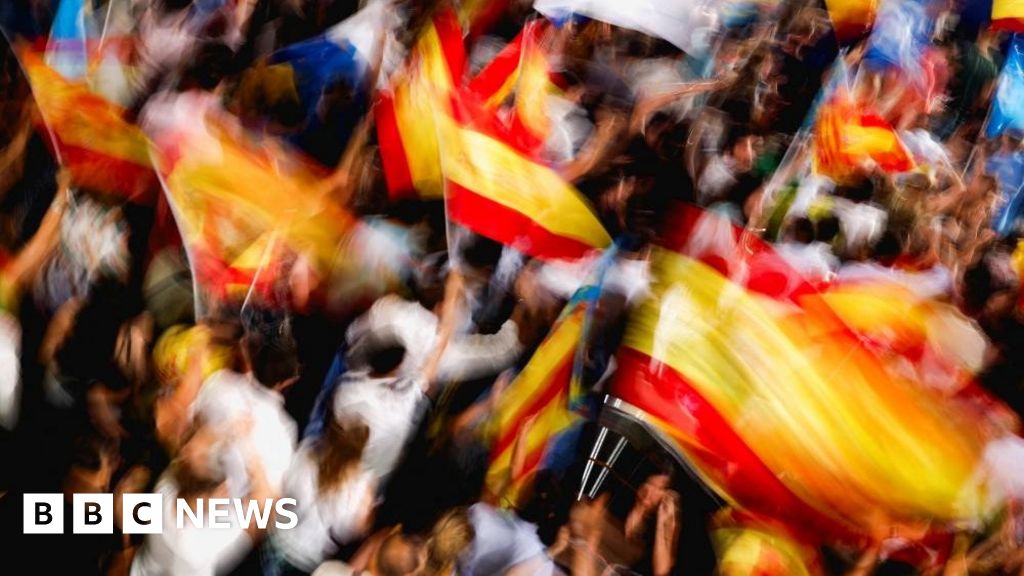 Spanish Election Results: No Clear Winner as Far-Right Party Fades