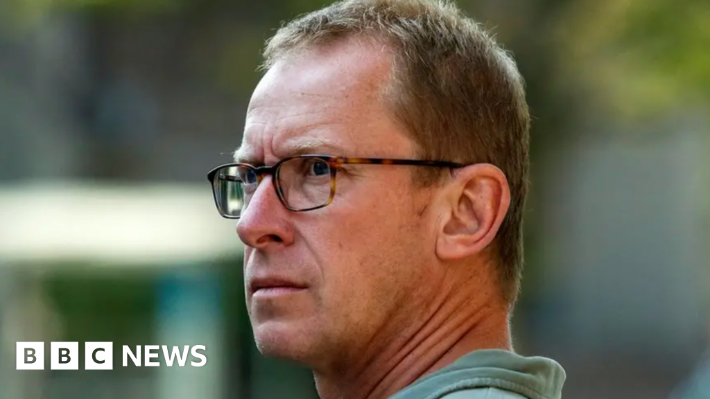 Featured image for HSBC Ex-Trader's Fraud Conviction Reversed