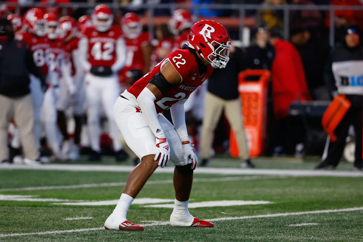 Controversial Targeting Call Ejects Rutgers' Tyreem Powell on Fourth-Down Stop