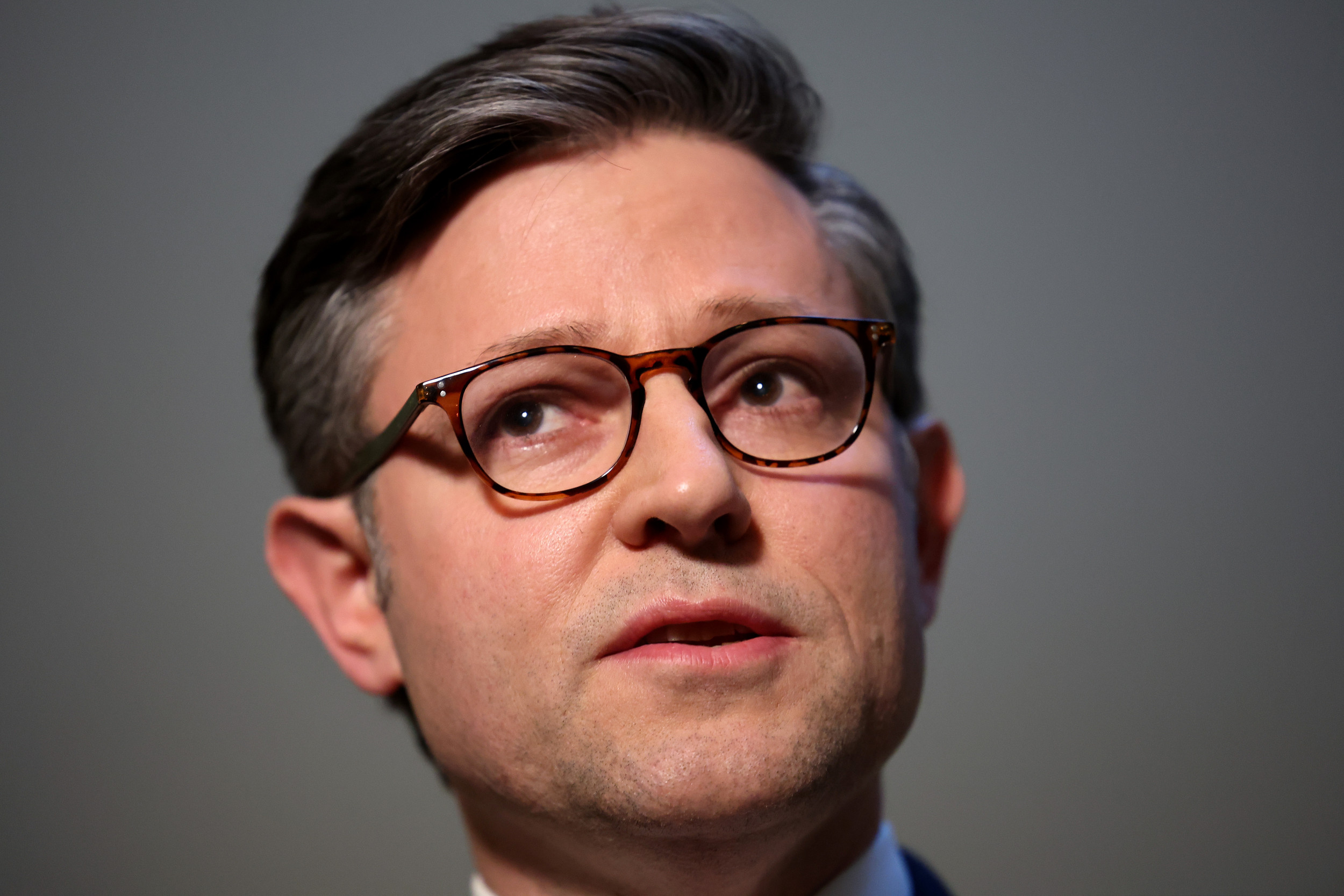 "Push for Discharge Petition Gains Momentum in Support of Ukraine Aid"