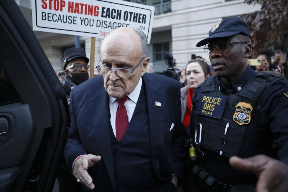 "Rudy Giuliani's Bankruptcy Battle: Judge Allows Challenge to $148 Million Verdict"