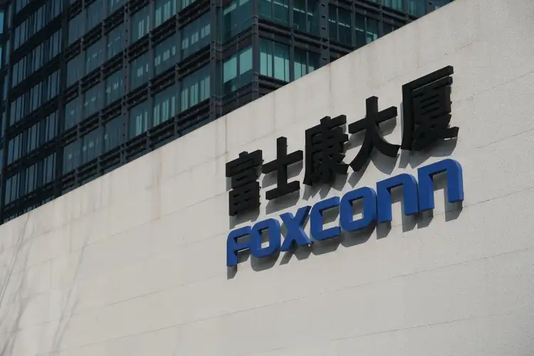 Featured image for Foxconn to Expand AI Server Production in the U.S. Amid Plant Sales