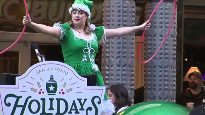 Featured image for Holiday Lights and Festive Fun in Houston: A Guide to the Best Events and Locations