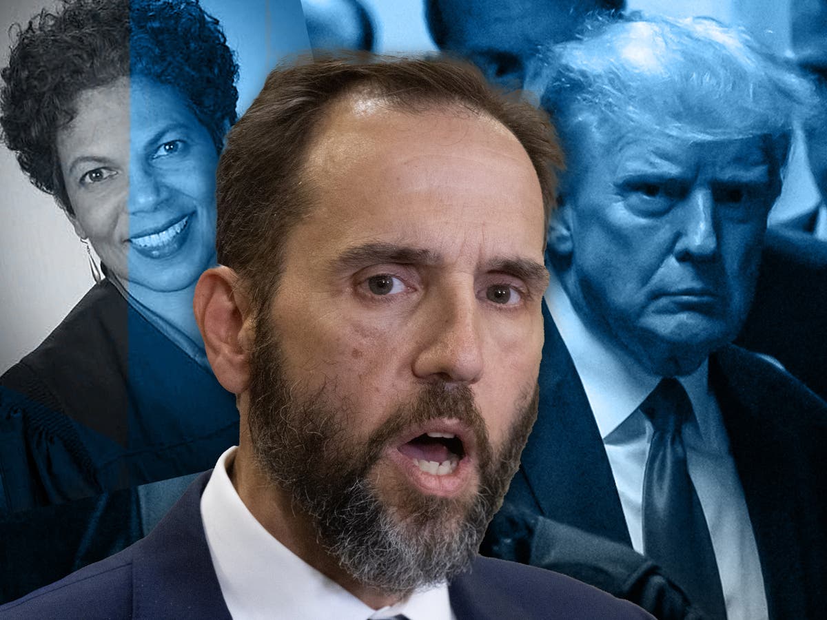 Featured image for "Ex-FBI Official: Jack Smith's Revelation Could Compel Trump to Repay Millions in Donations"