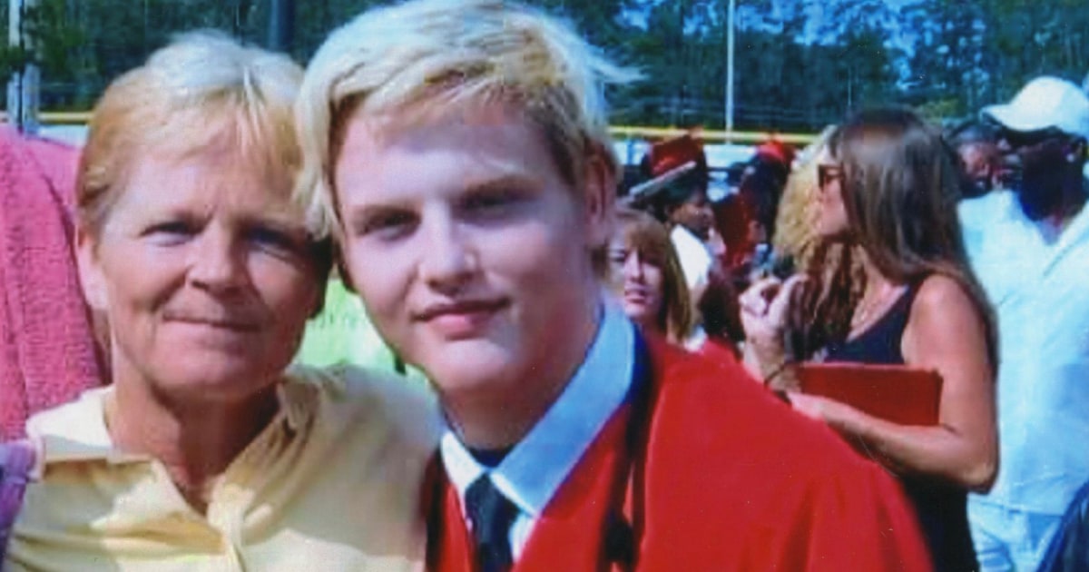 Featured image for Stephen Smith's Body Exhumed for Second Autopsy Following Murdaugh Trial Interest