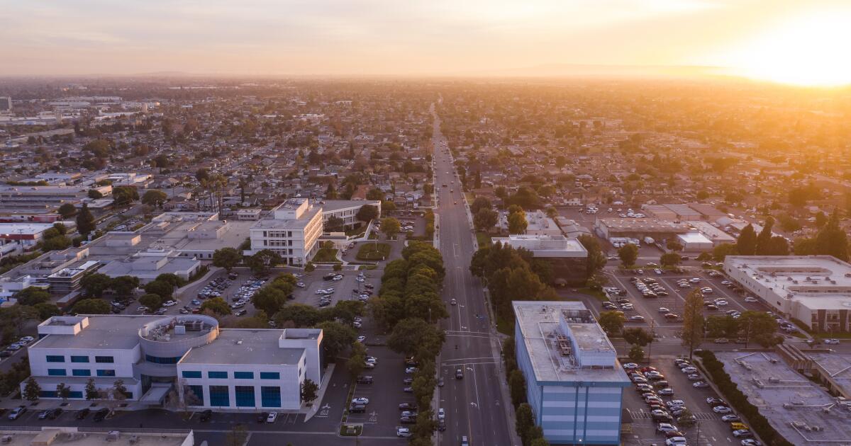 Featured image for Community Reacts to Immigration Raids Near Downey Churches