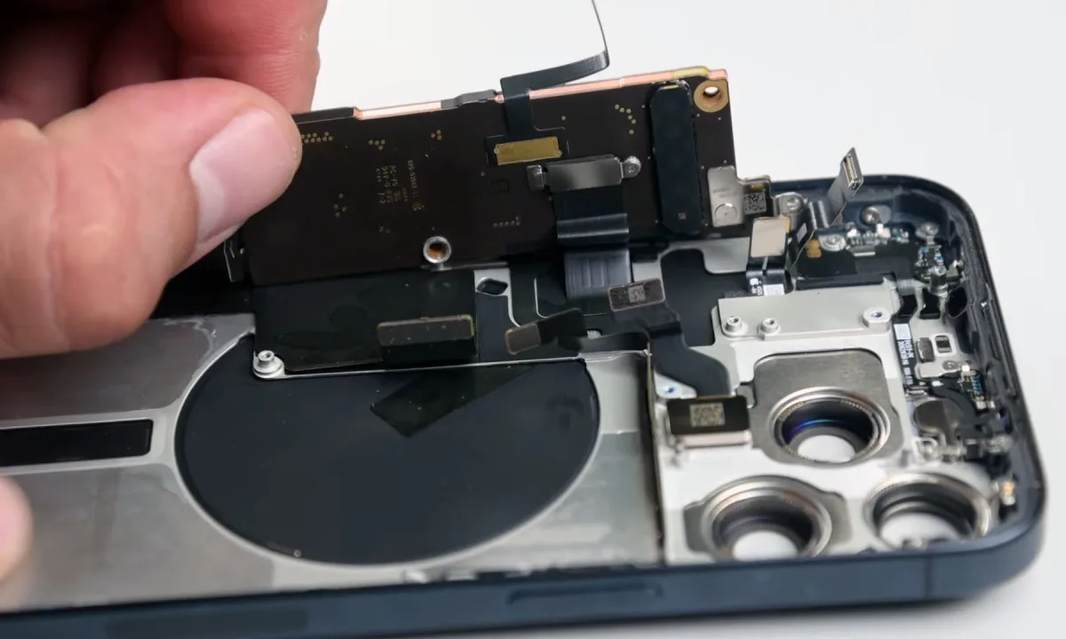 Featured image for iPhone 15 Pro Max: Teardown, Repairability, Durability, and Color Dilemmas