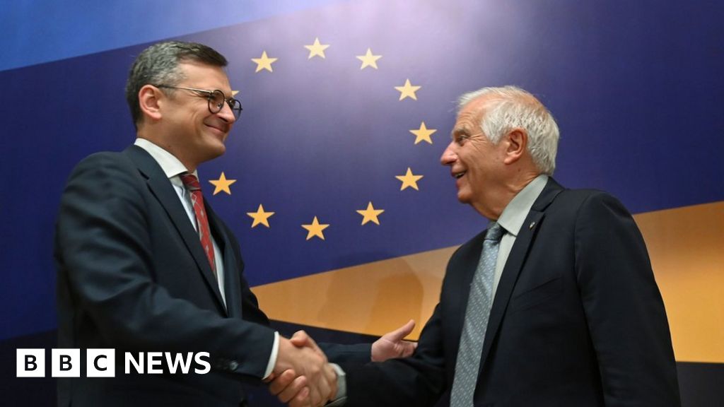"Ukraine's War Effort Gains Broad Support Despite Fatigue and Diplomatic Challenges"