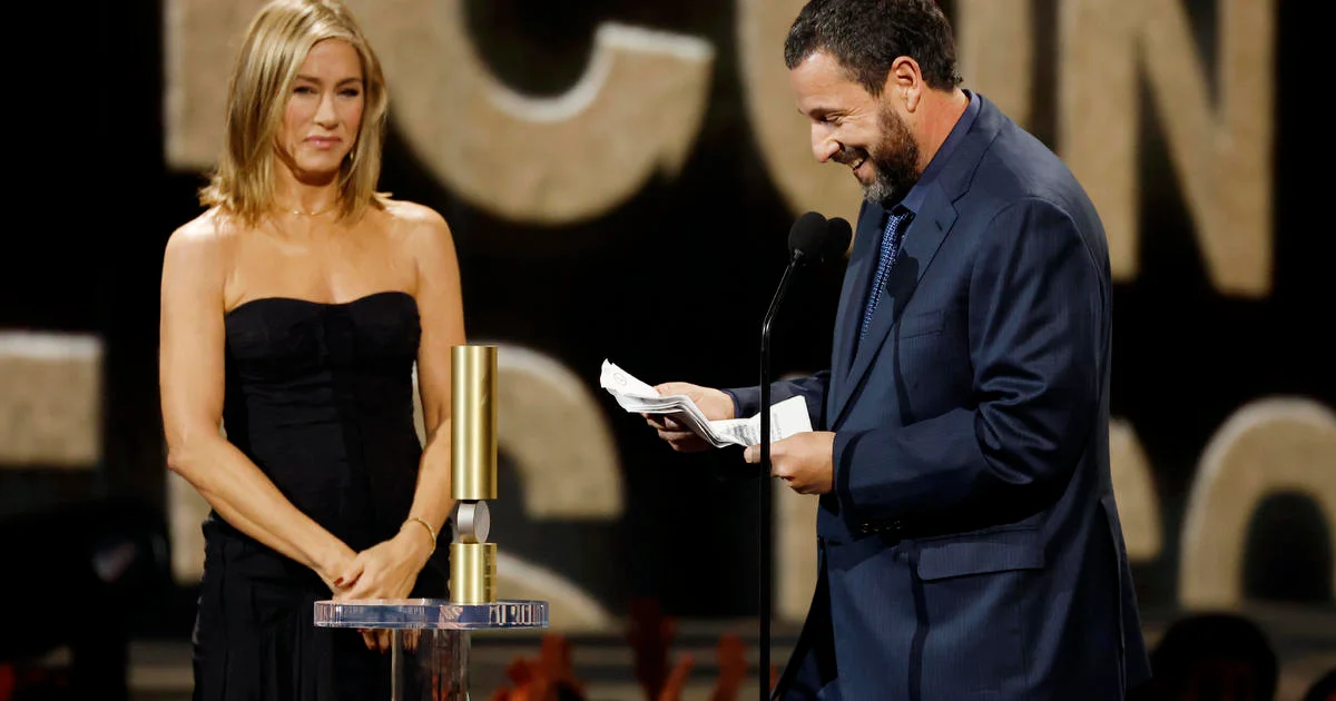 Featured image for "2024 People's Choice Awards: Top Moments, Daring Looks, and Best Beauty"