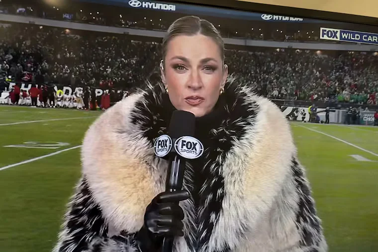 Erin Andrews' faux fur coat steals the show at Eagles-Niners game