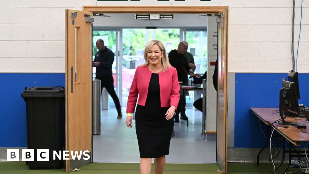 Sinn Féin dominates Northern Ireland council elections.