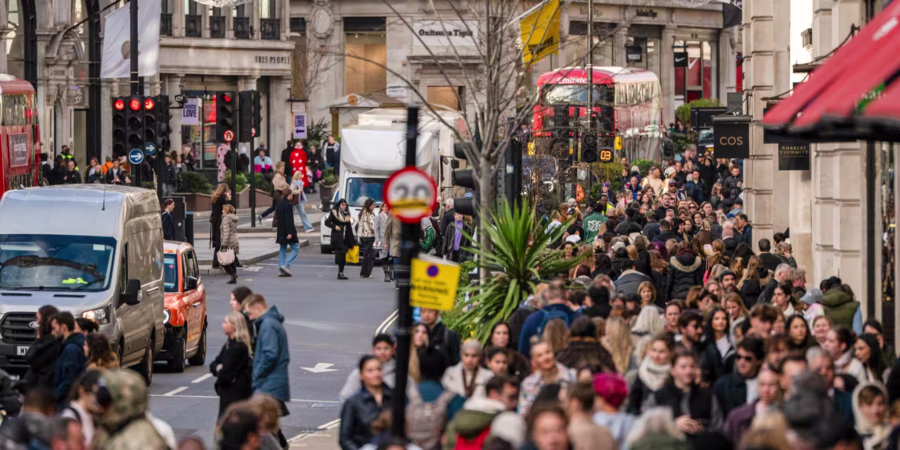 Featured image for Global Growth and Economic Outlook Predictions for 2026