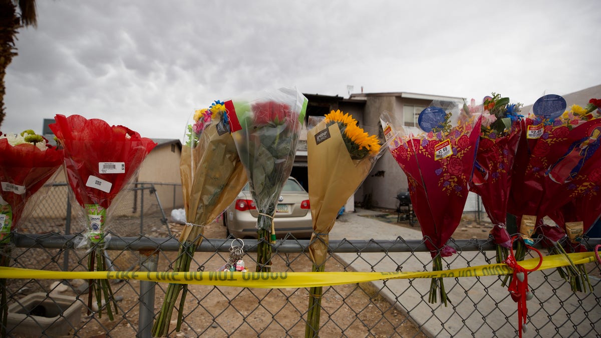 Tragedy Strikes as Arizona Dad Shops for Christmas, Leaving 5 Kids Dead in House Fire