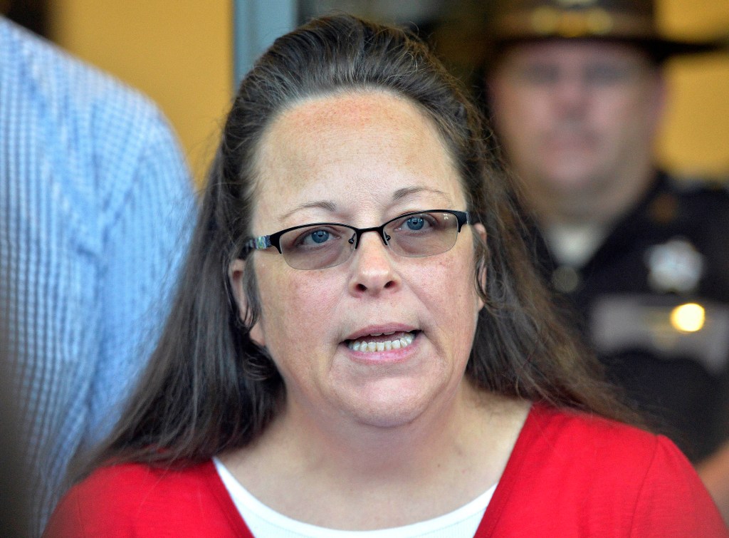 Featured image for "Kim Davis Ordered to Pay Over $250K for Same-Sex Marriage License Case Legal Fees"