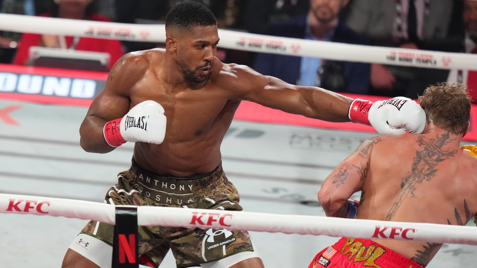 Featured image for Former boxing champion Anthony Joshua involved in fatal car crash in Nigeria